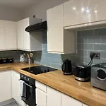 Hollow Way House